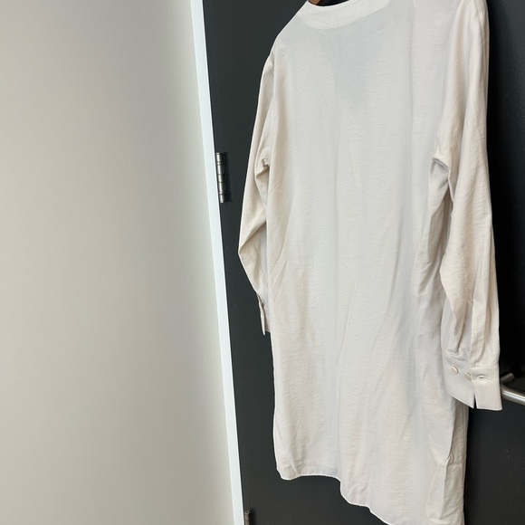 Filippa K “Isobel” NWOT size 34 (4 US) dress shirt in ivory/cream oversized - Picture 9 of 16